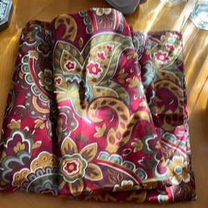 Various Longaberger napkins!